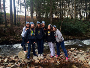 Meet your Posher, Emma